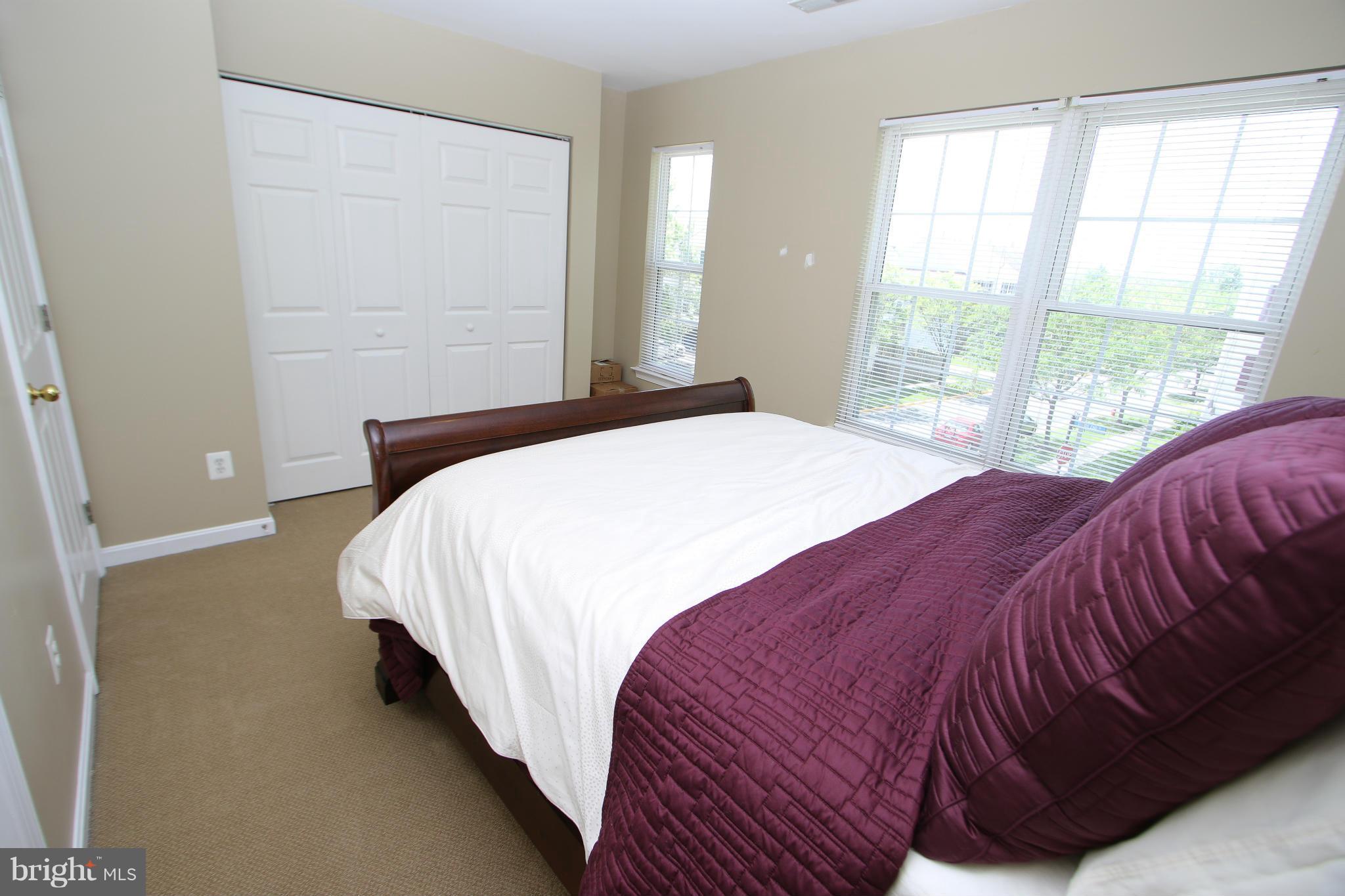 SOUTH RIDING - Residential Lease