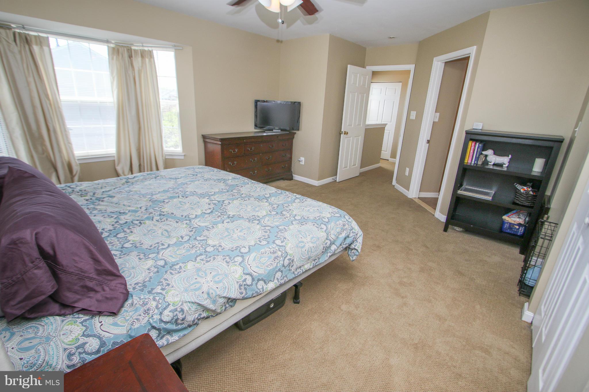 SOUTH RIDING - Residential Lease