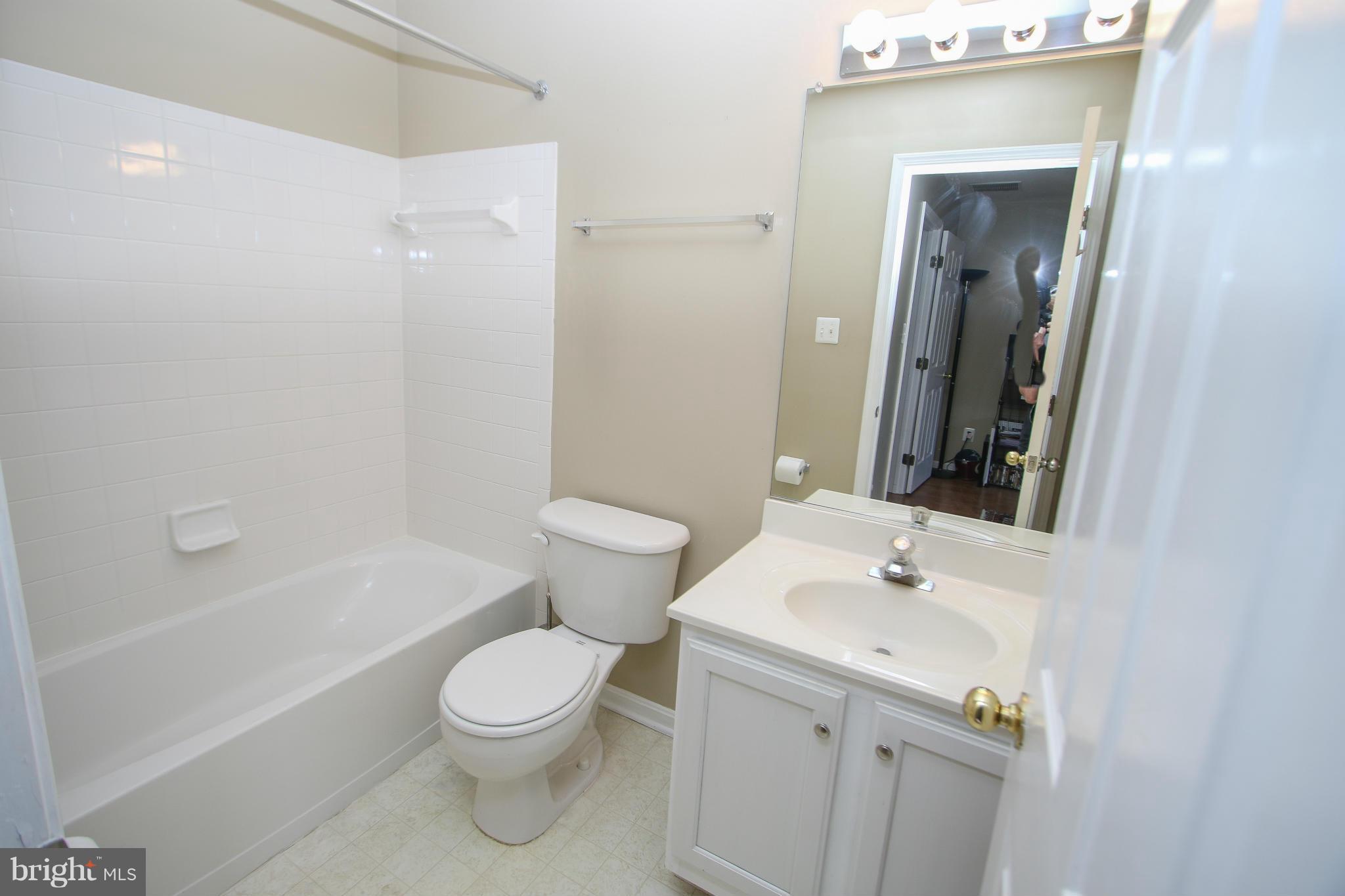 SOUTH RIDING - Residential Lease