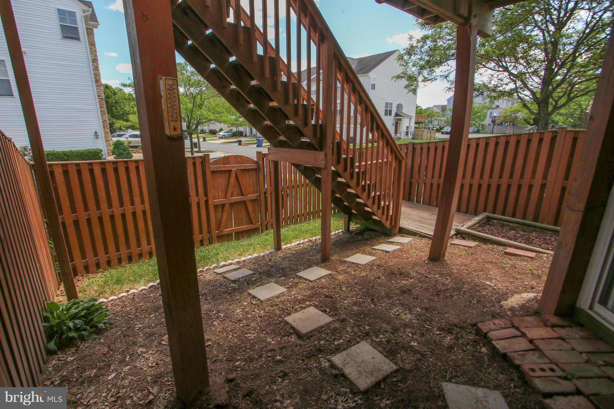 SOUTH RIDING - Residential Lease