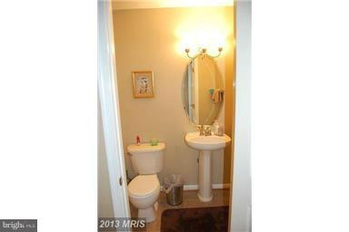 SOUTH RIDING - Residential Lease