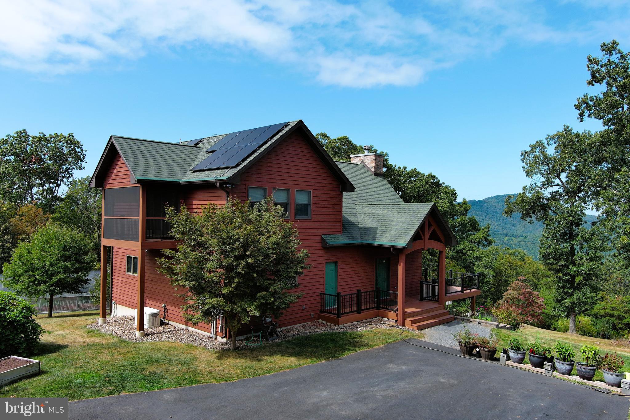 ASHTON WOODS - Residential