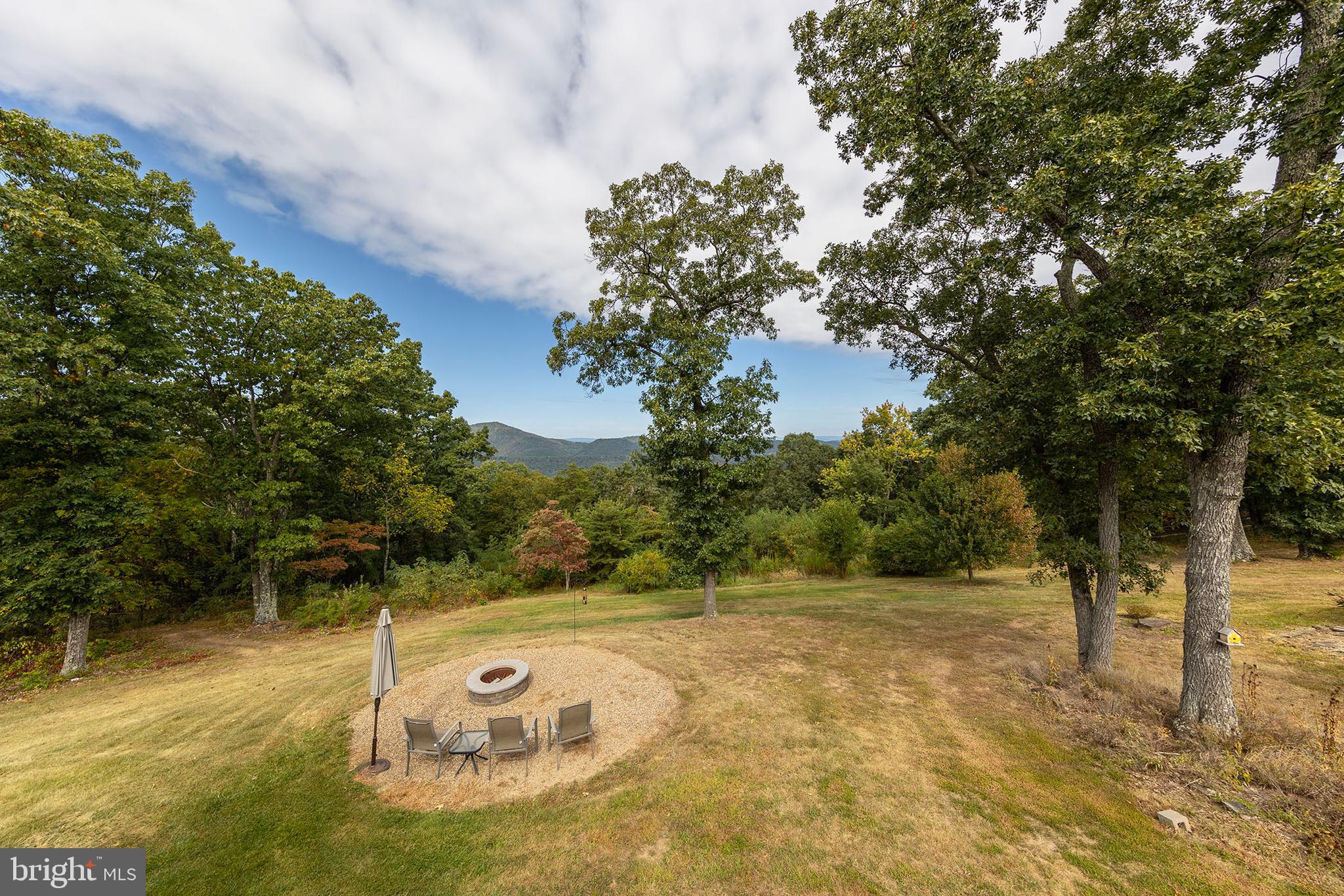 ASHTON WOODS - Residential