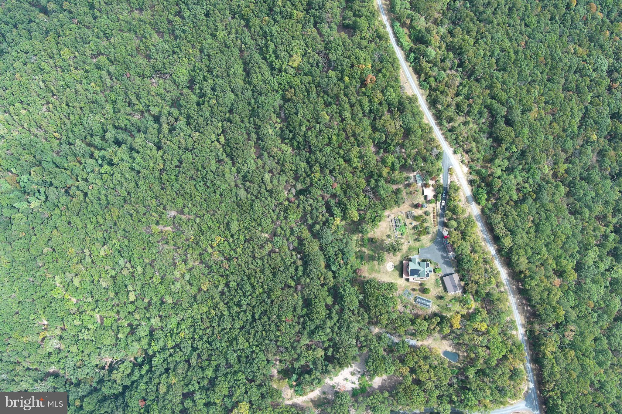 ASHTON WOODS - Residential