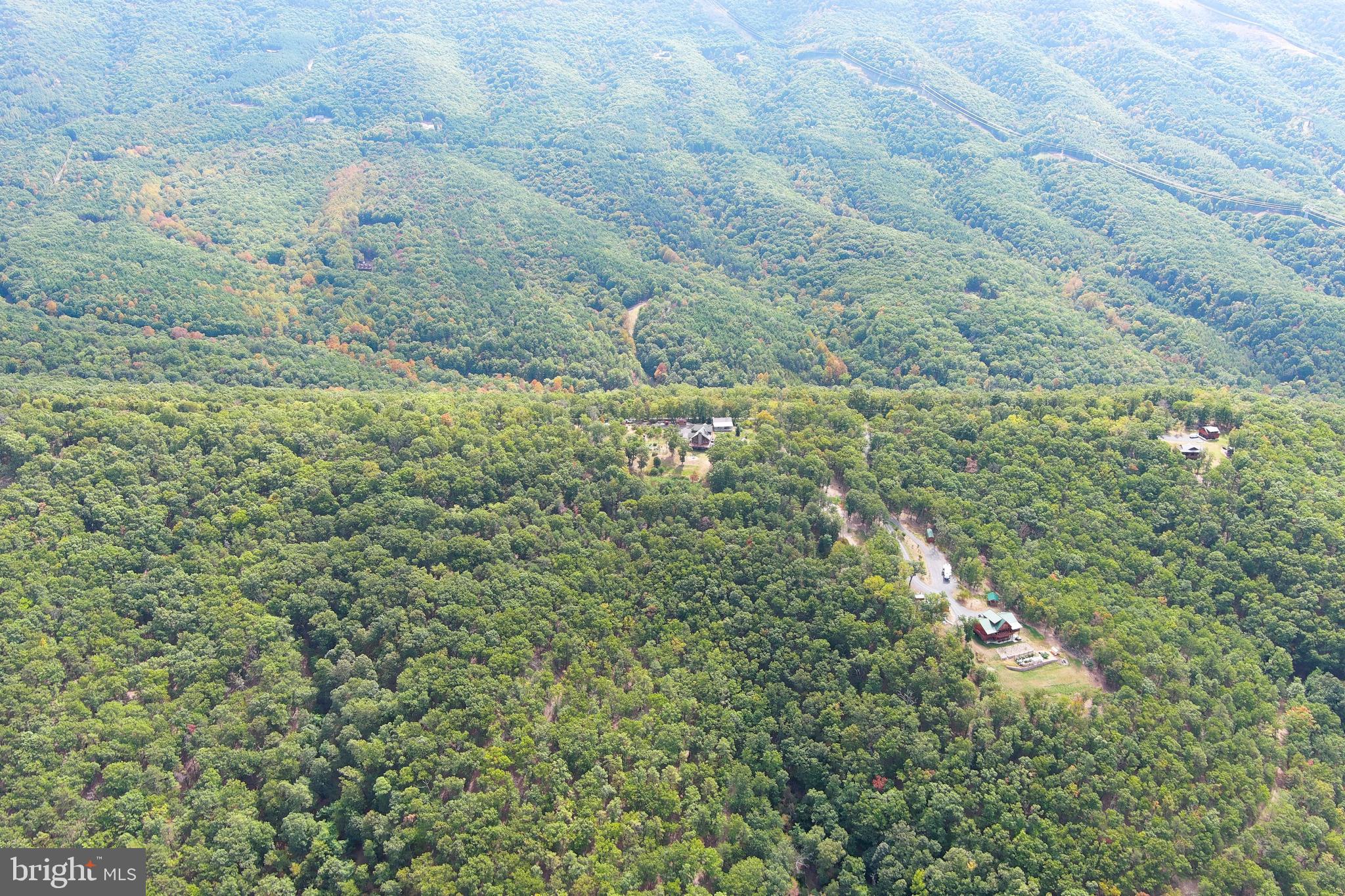 ASHTON WOODS - Residential