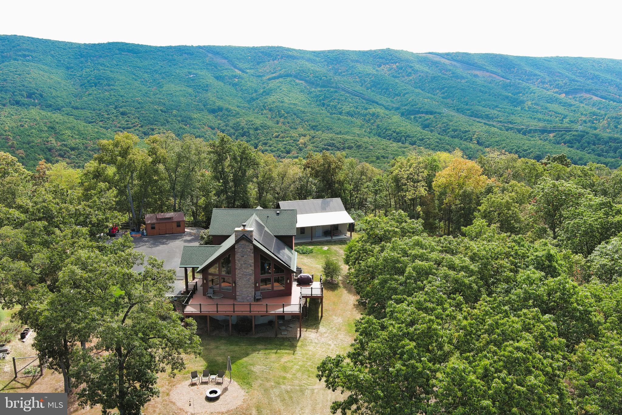 ASHTON WOODS - Residential