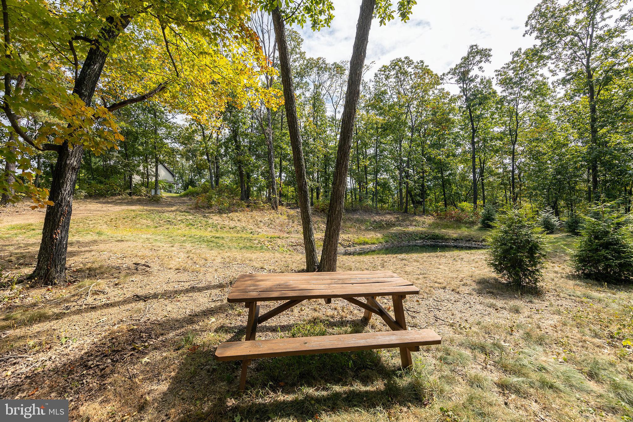 ASHTON WOODS - Residential