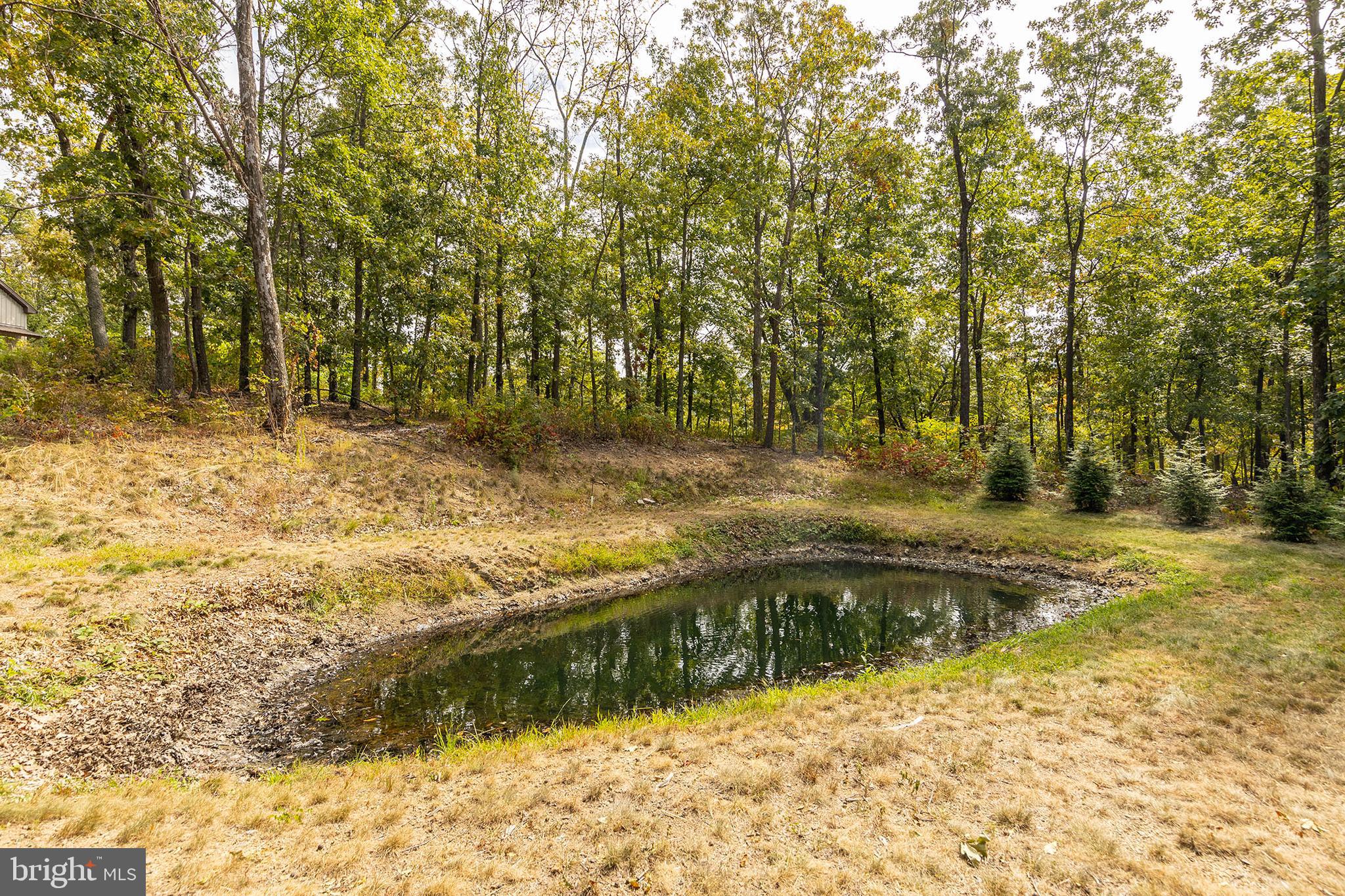 ASHTON WOODS - Residential