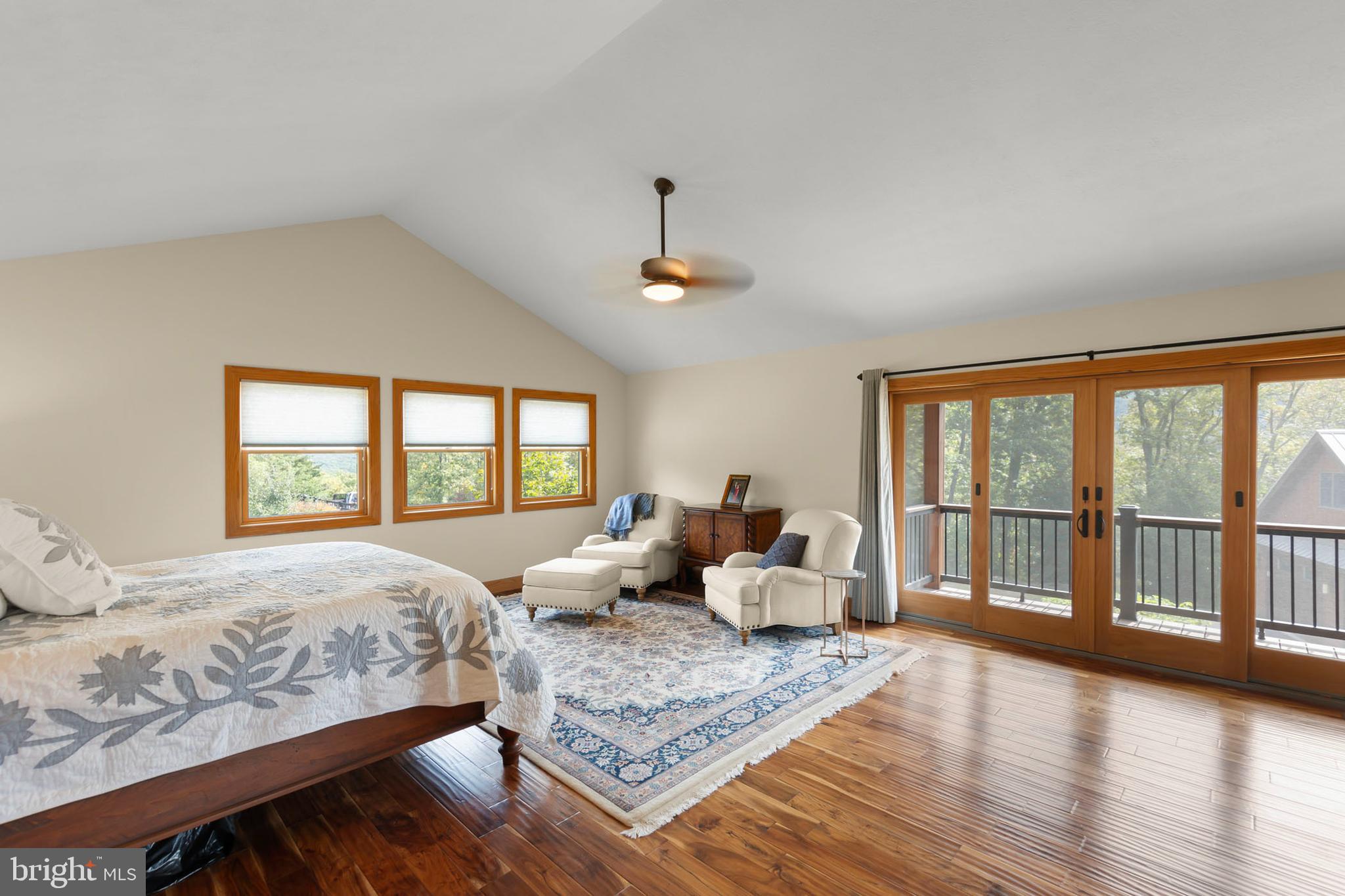 ASHTON WOODS - Residential