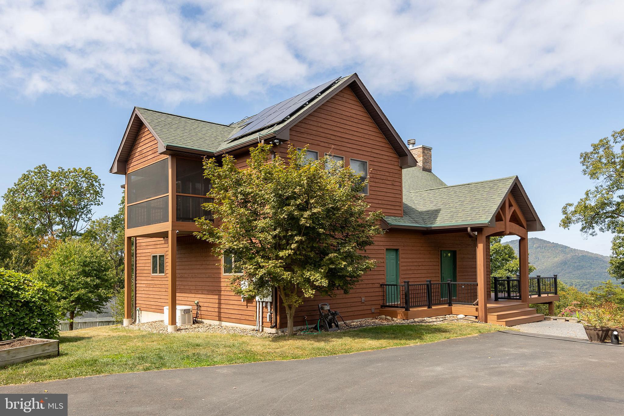 ASHTON WOODS - Residential