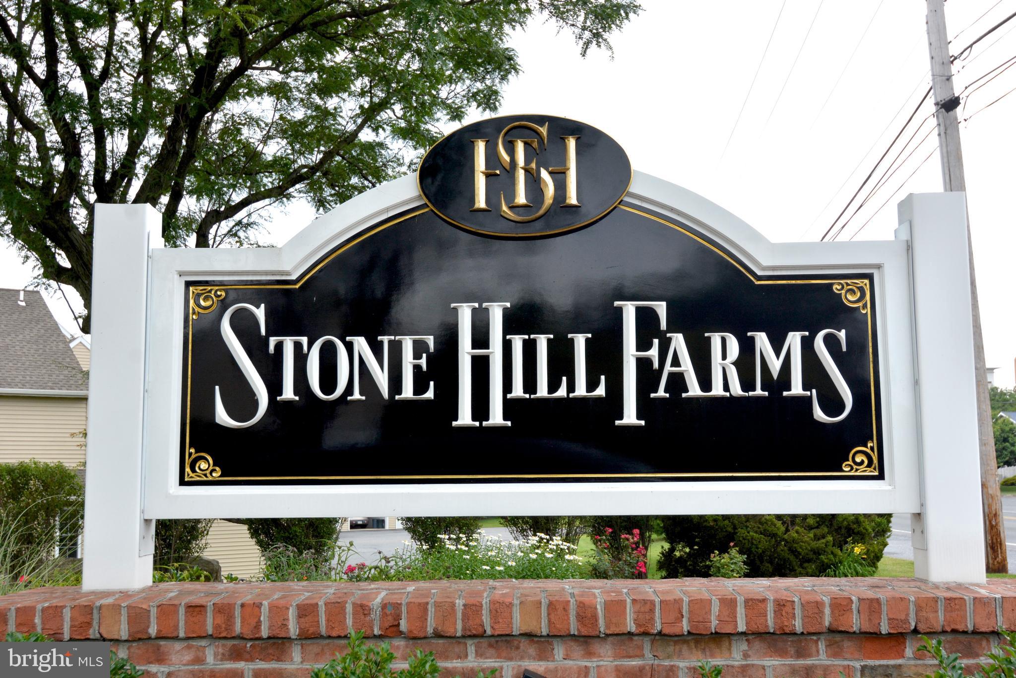 STONE HILL FARMS - Residential