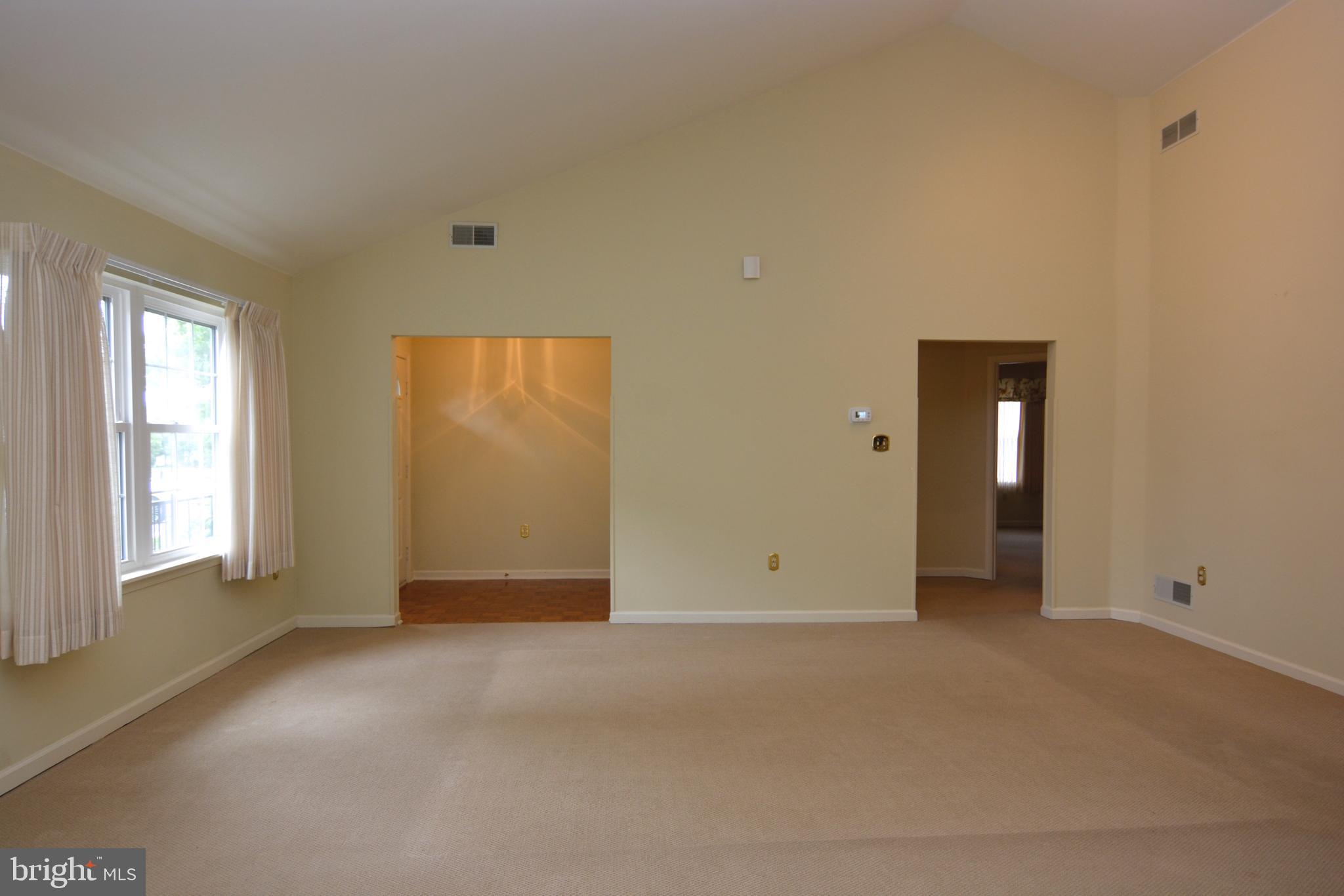 STONE HILL FARMS - Residential