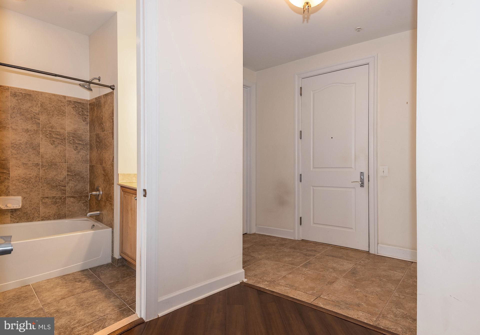 GRANDVIEW AT ANNAPOLIS TOWNE CENTRE - Residential