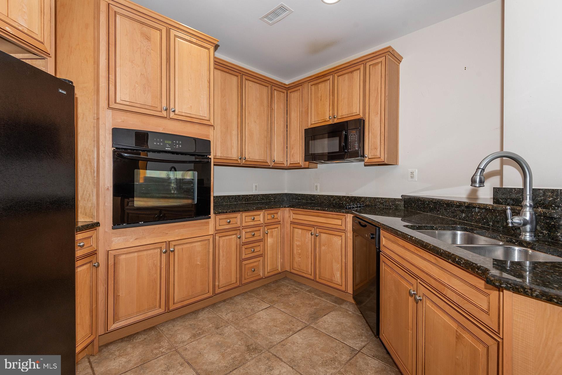 1915 TOWNE CENTRE BOULEVARD 1013