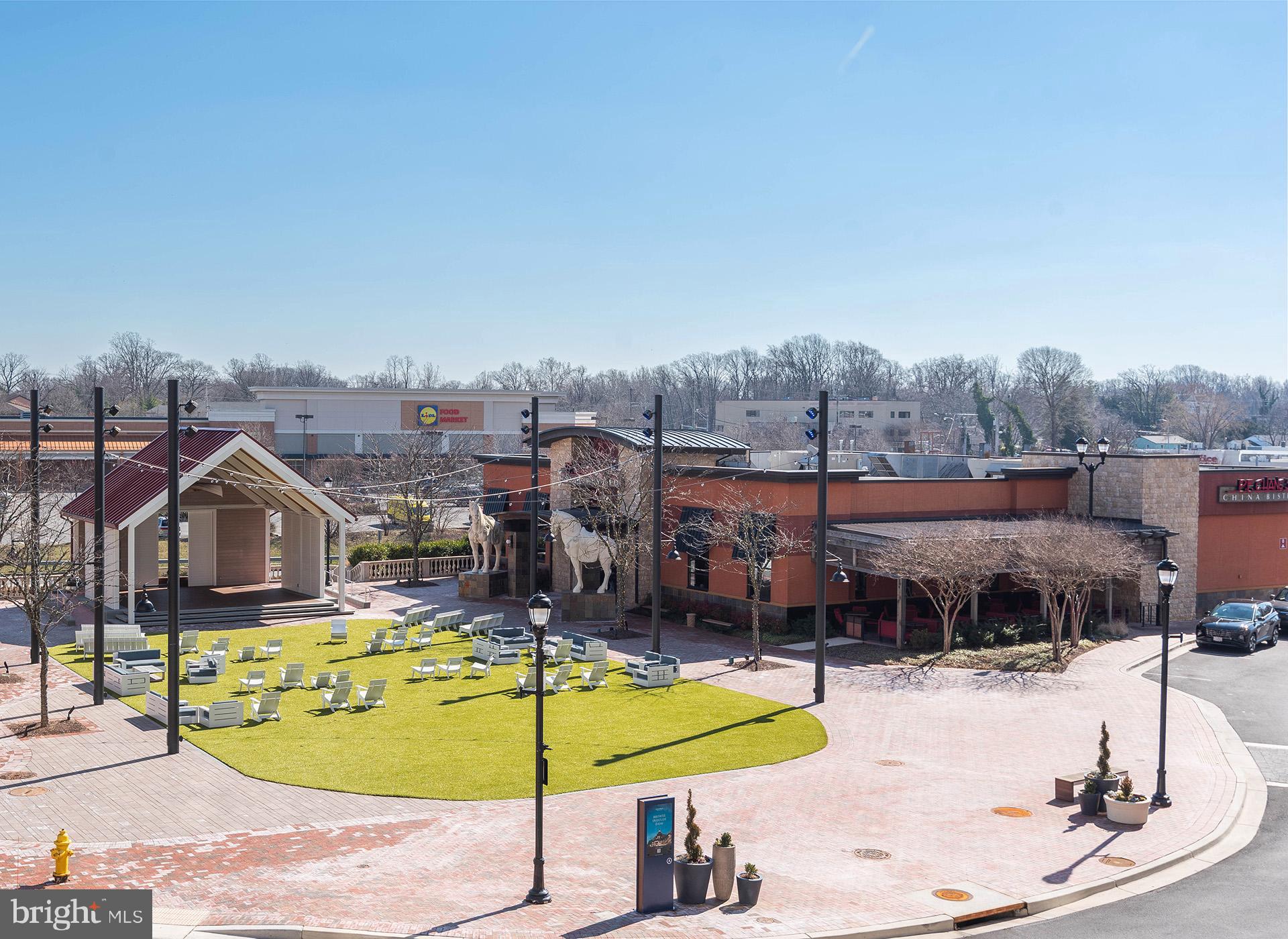GRANDVIEW AT ANNAPOLIS TOWNE CENTRE - Residential