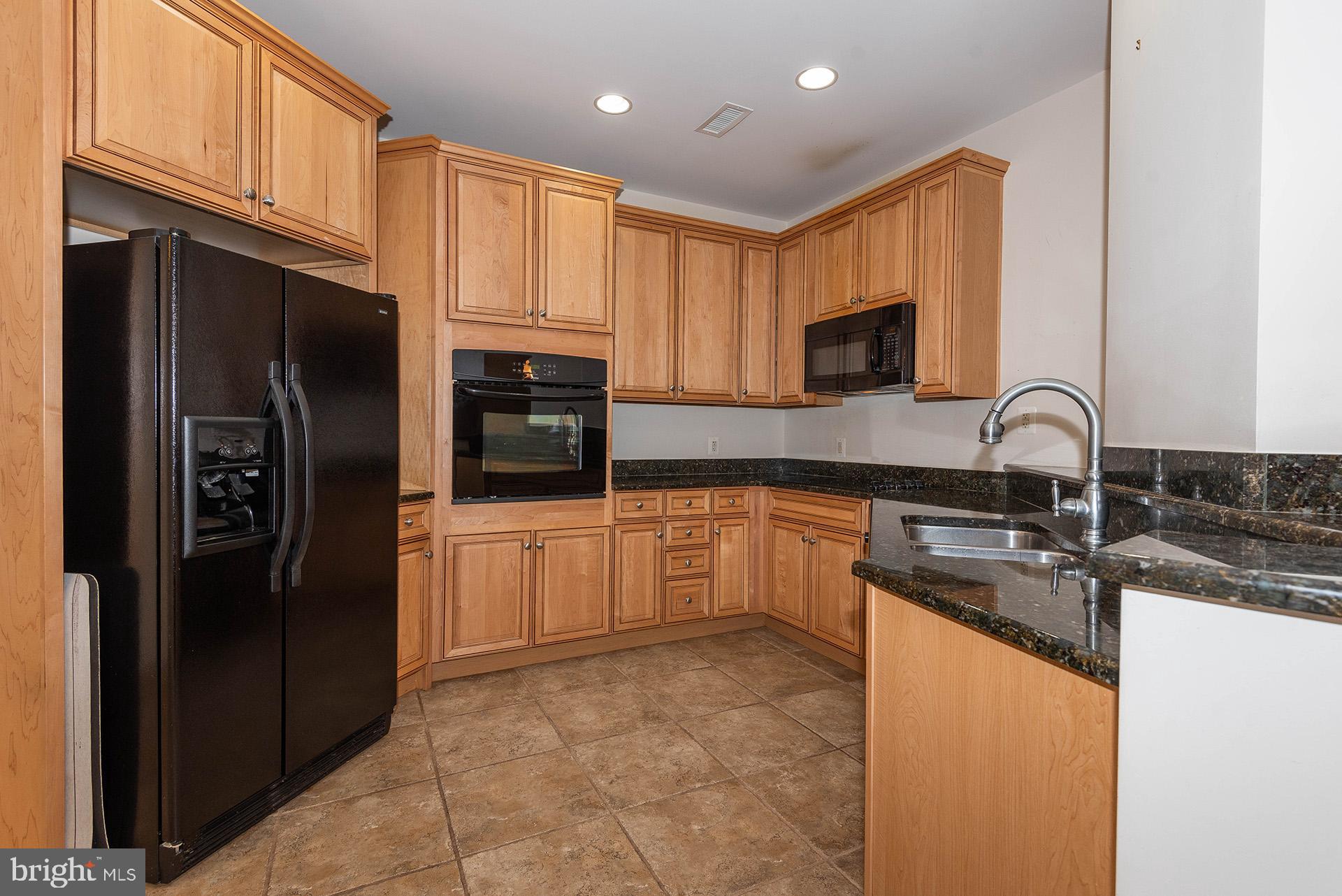1915 TOWNE CENTRE BOULEVARD 1013
