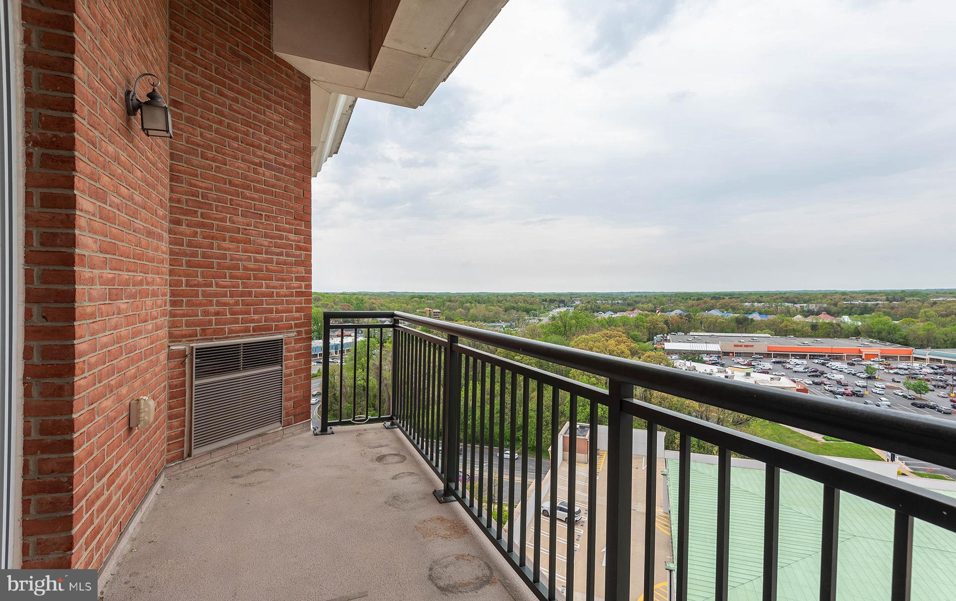 GRANDVIEW AT ANNAPOLIS TOWNE CENTRE - Residential