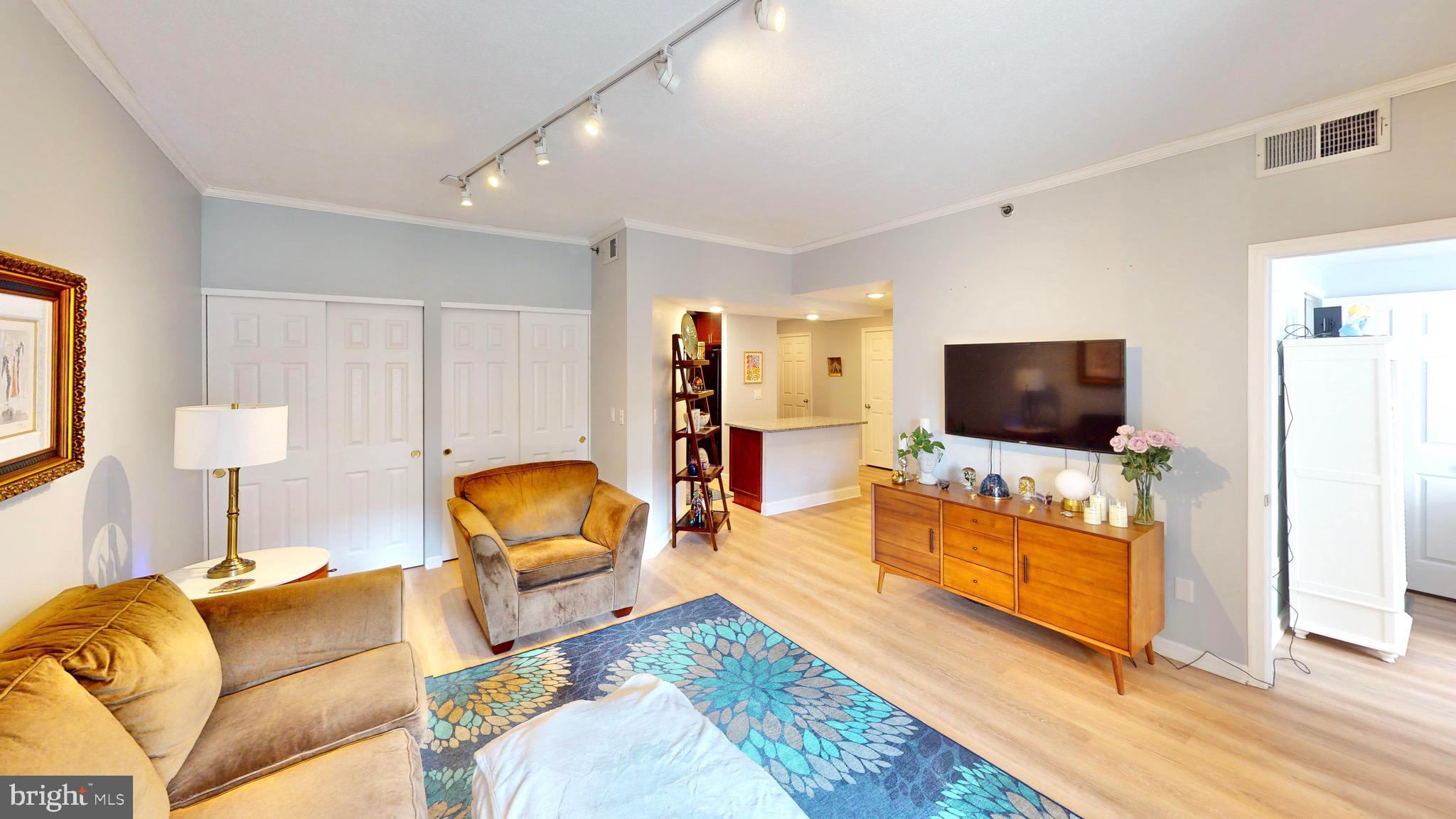 FELLS POINT HISTORIC DISTRICT - Residential