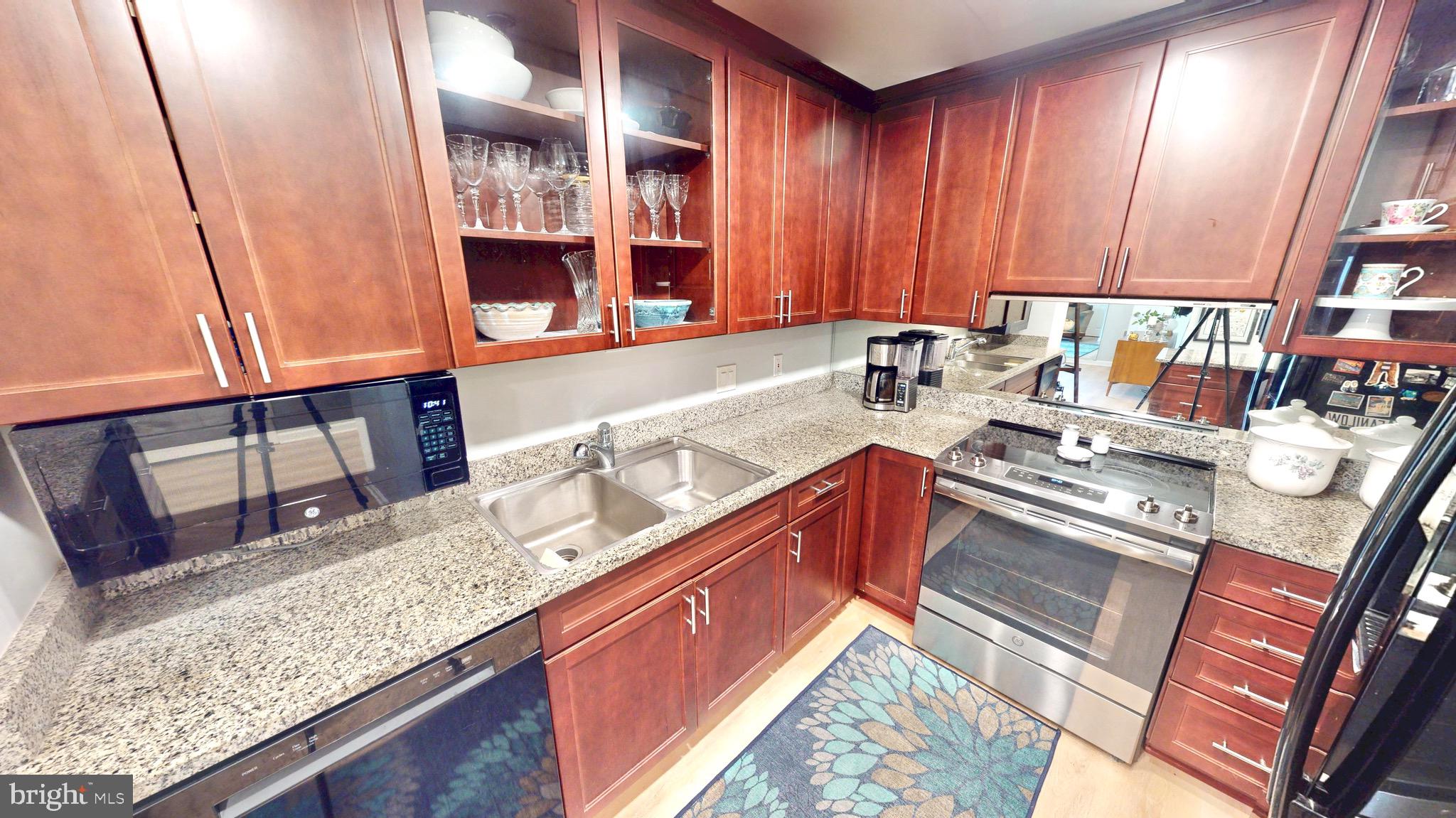 FELLS POINT HISTORIC DISTRICT - Residential