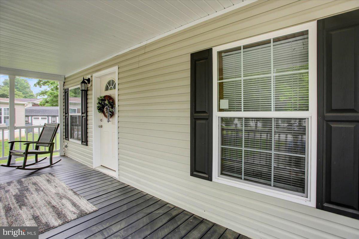 38 COLONIAL CIRCLE
