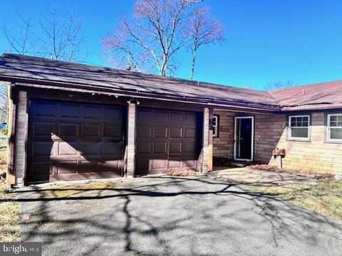 Homes For Sale - 83 Eastbrook Lane<br/> WILLINGBORO, NJ 08046