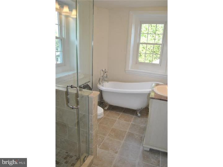 HOLLY FARM ESTATE - Residential
