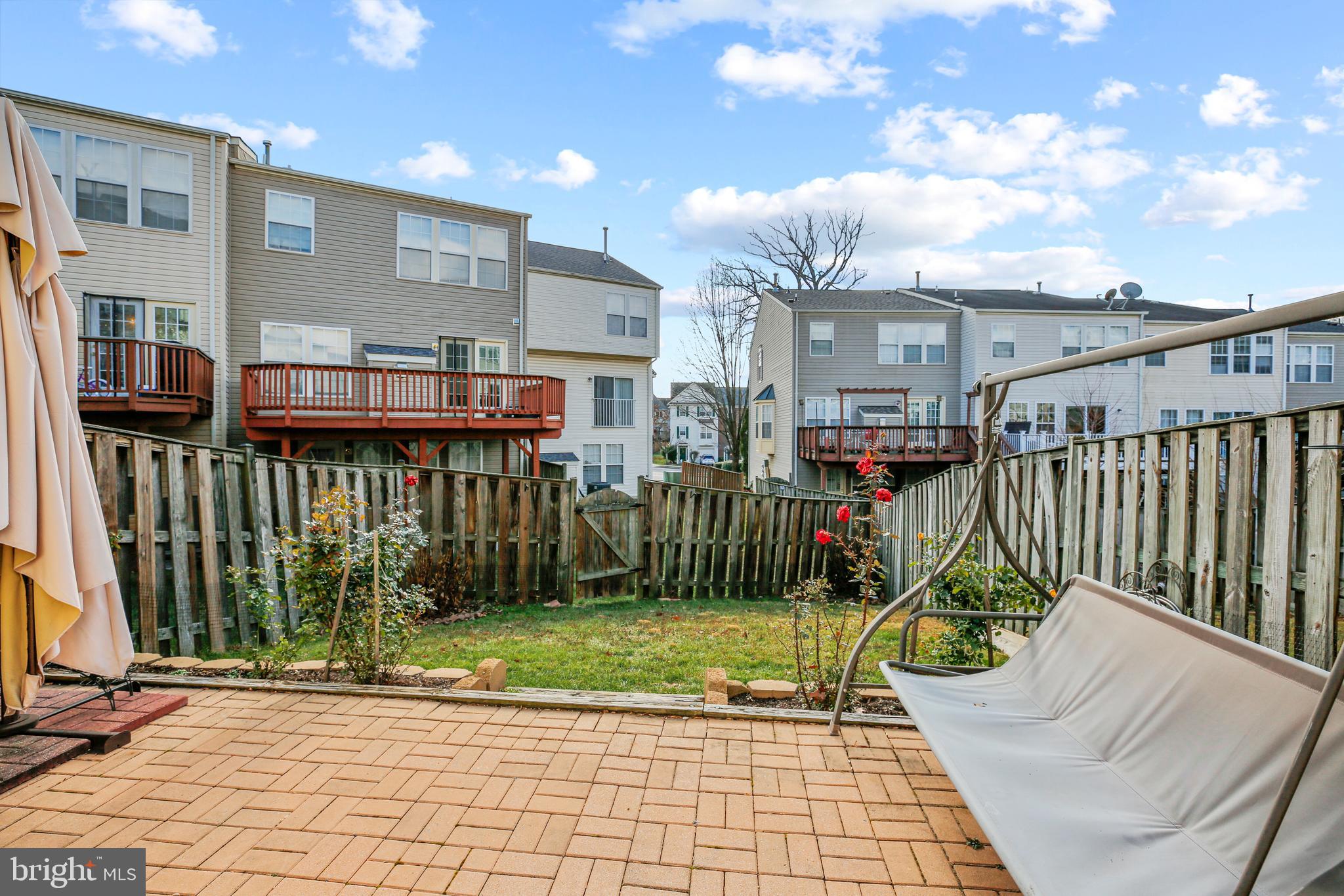 VISTAS AT MILESTONE - Residential Lease