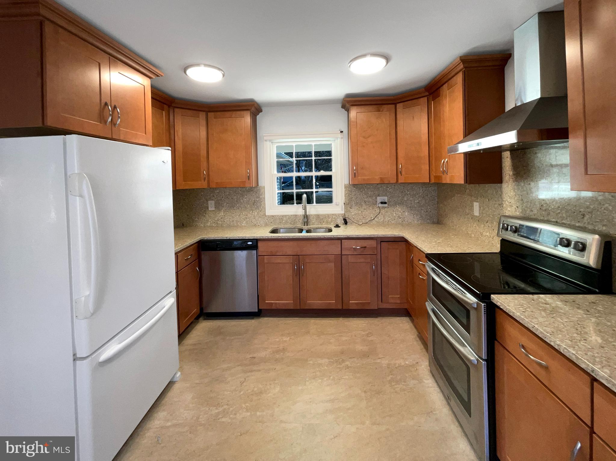 ROCKLEDGE - Residential