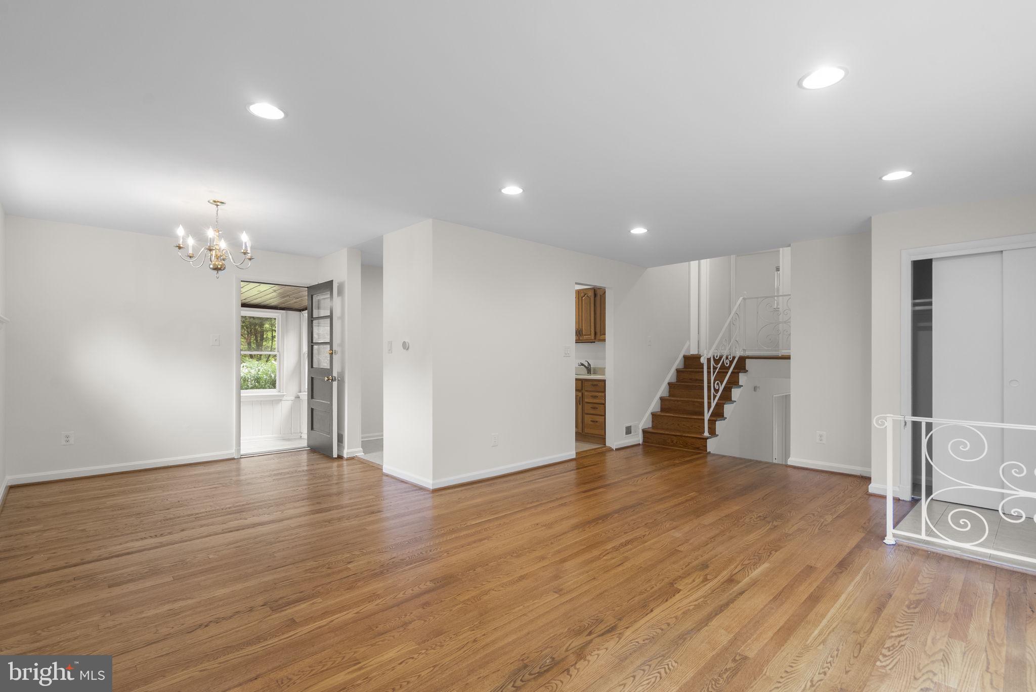 FOREST ESTATES - Residential