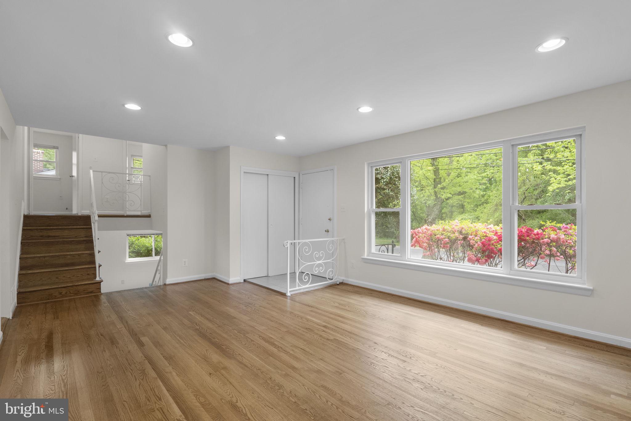 FOREST ESTATES - Residential