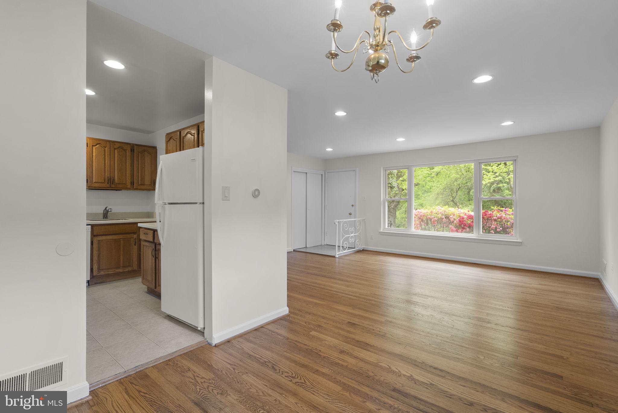 FOREST ESTATES - Residential