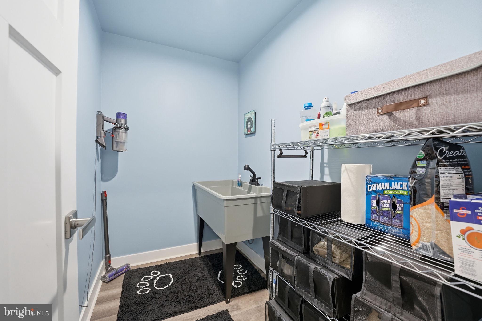 POTOMAC SHORES - Residential