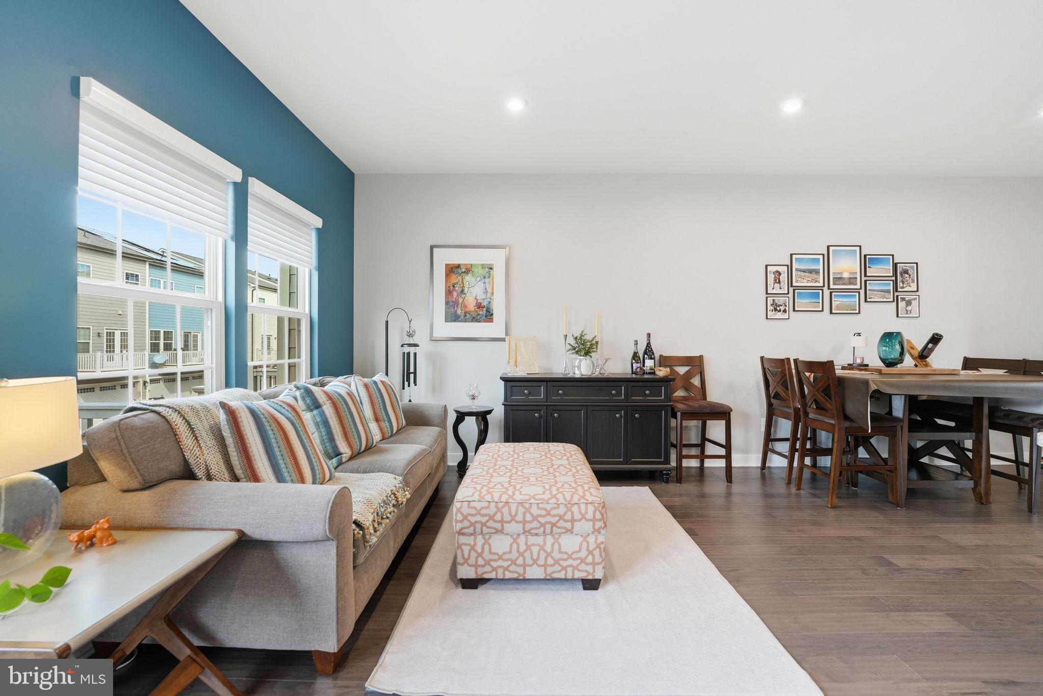 POTOMAC SHORES - Residential