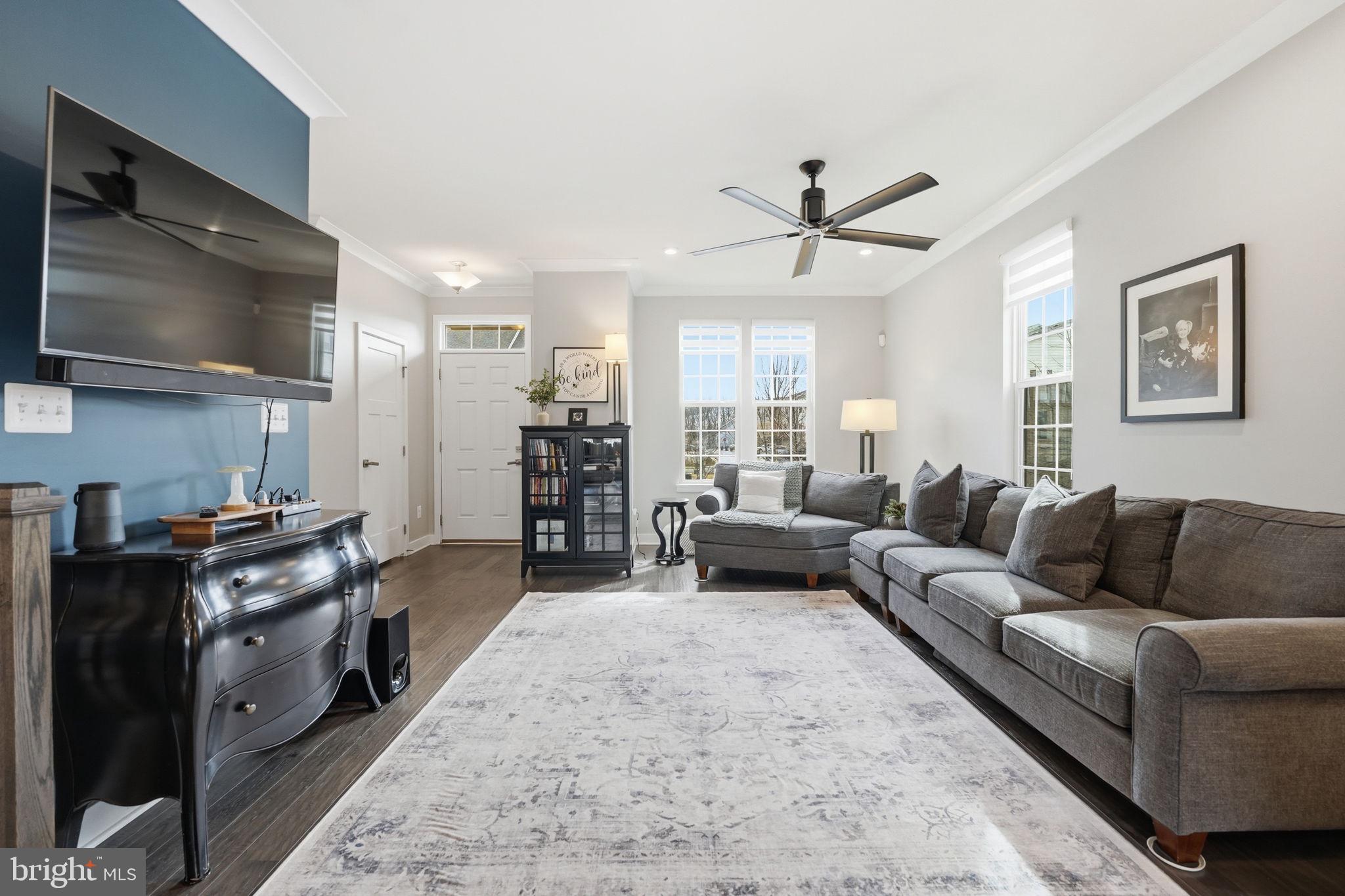 POTOMAC SHORES - Residential