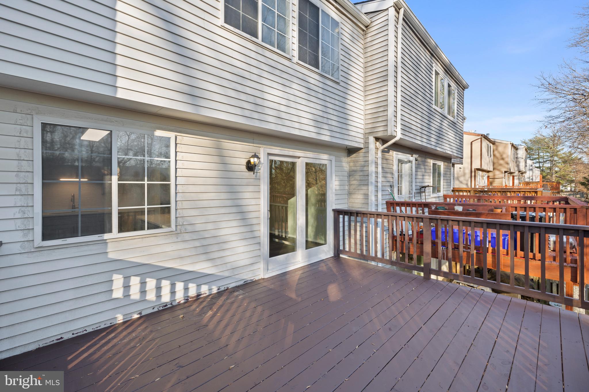 OAK SPRINGS - Residential