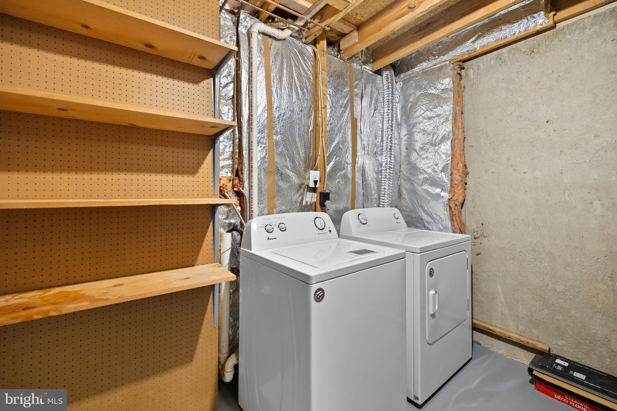 OAK SPRINGS - Residential