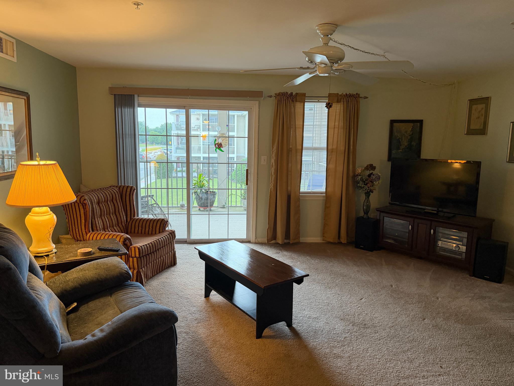 1870 CONGRESSIONAL VILLAG DRIVE UNIT 7201