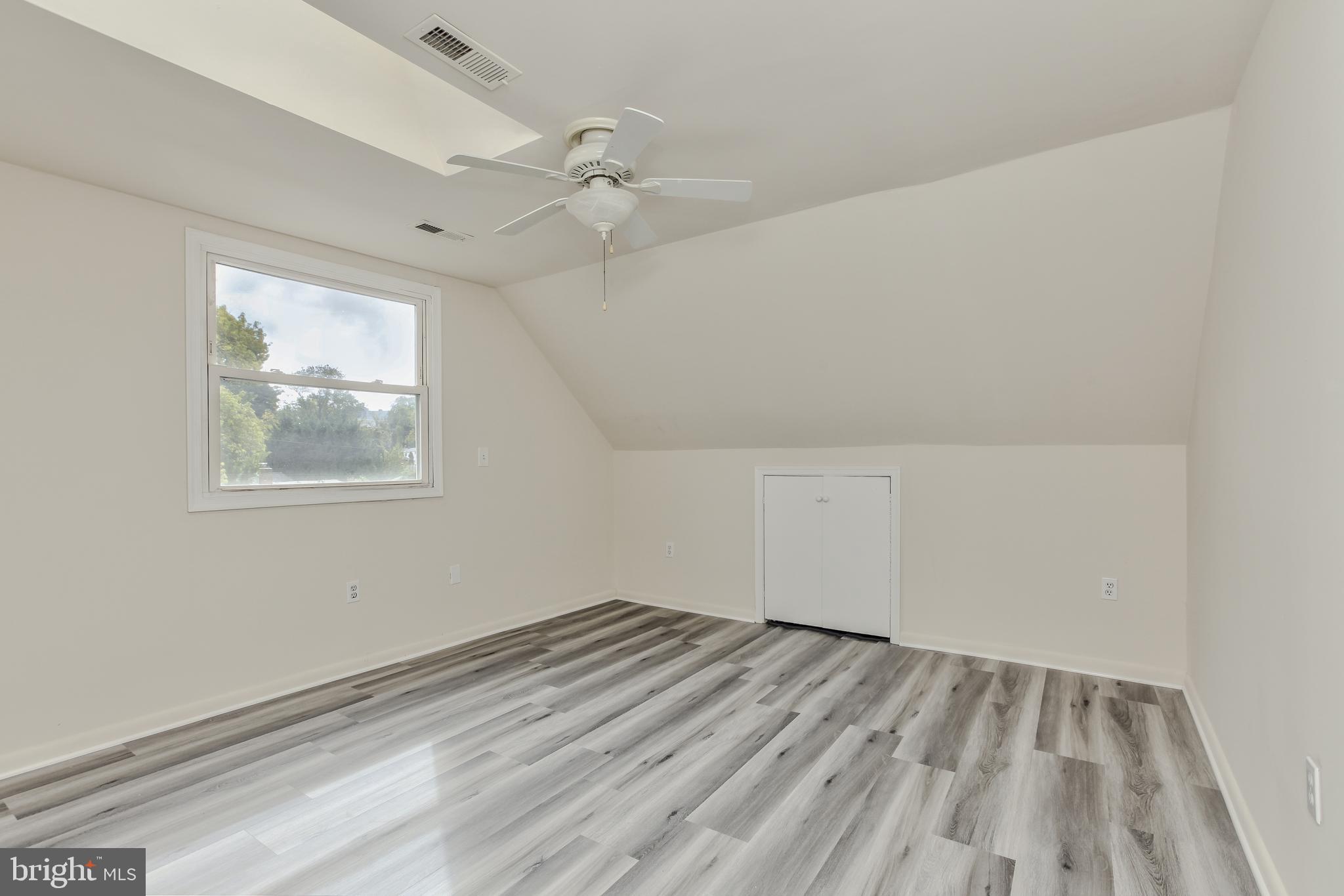 TWINBROOK - Residential