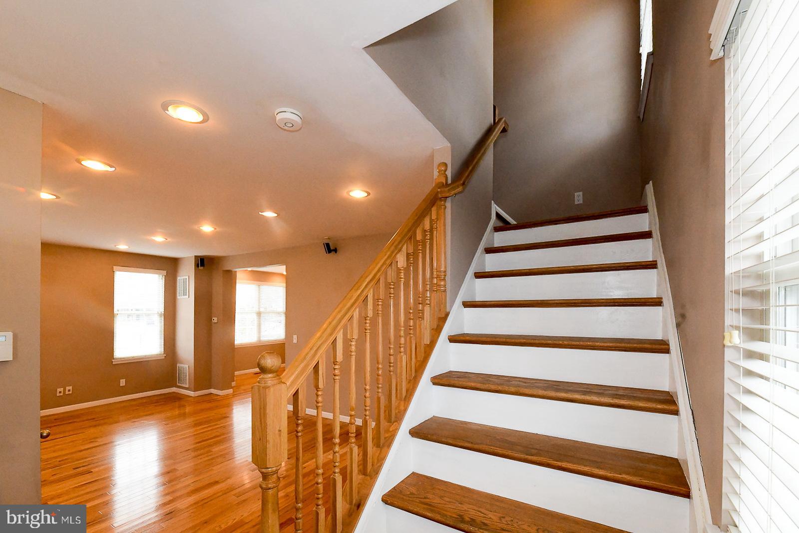 HARBOR VIEW - Residential Lease