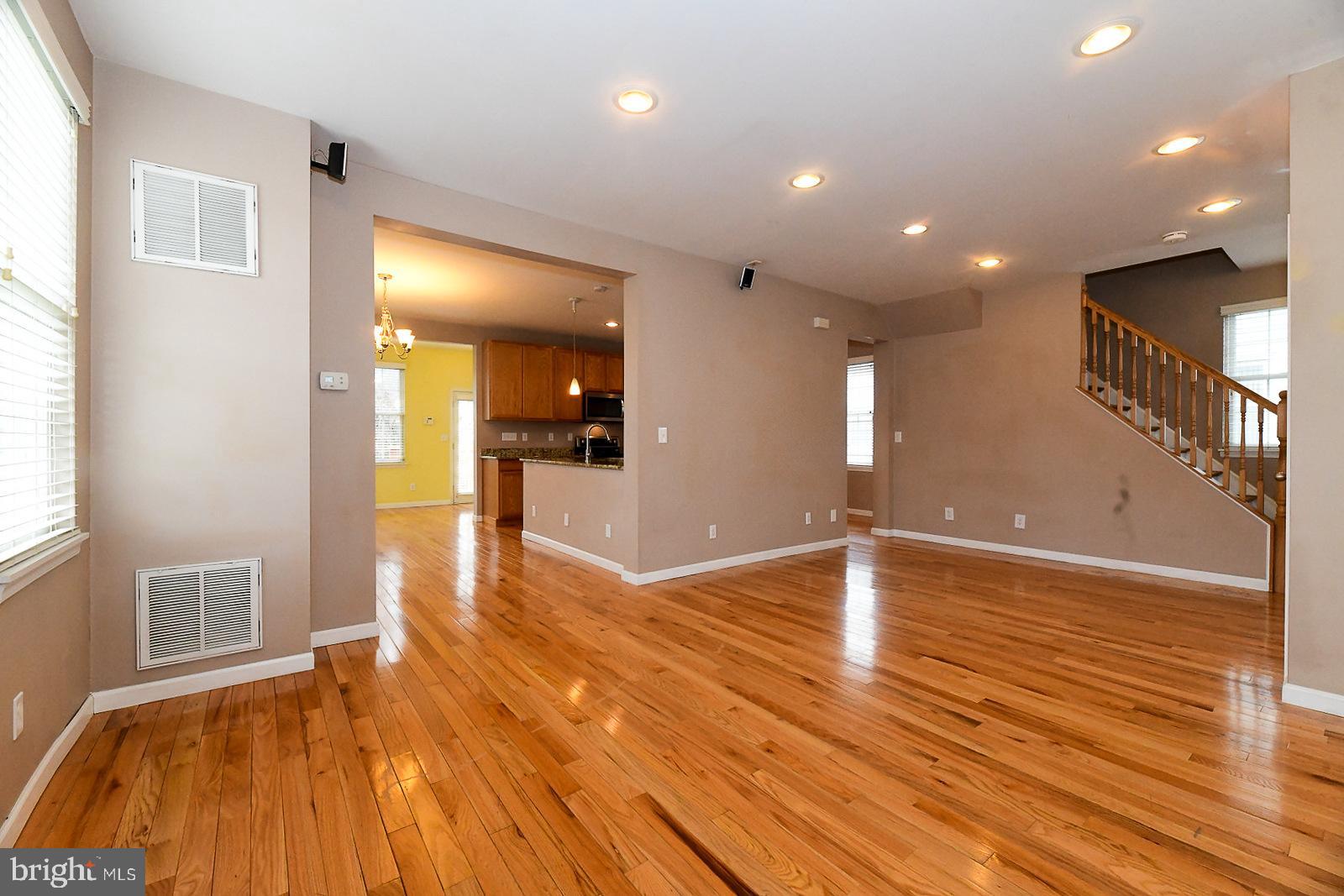 HARBOR VIEW - Residential Lease