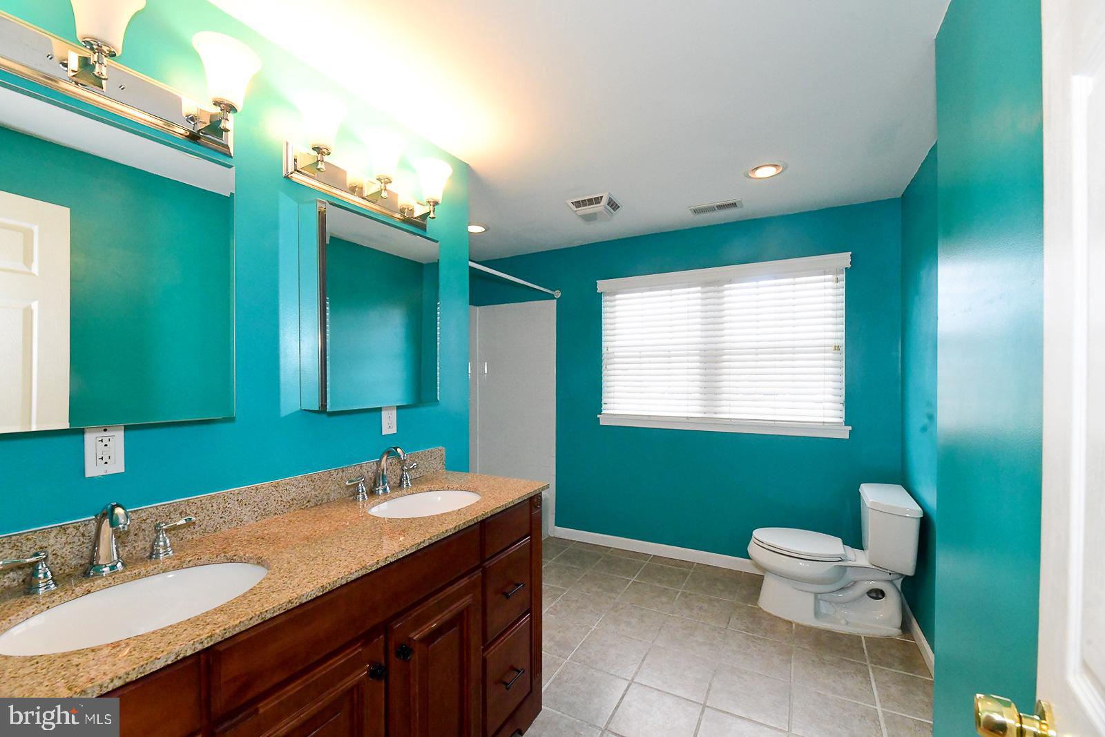 HARBOR VIEW - Residential Lease