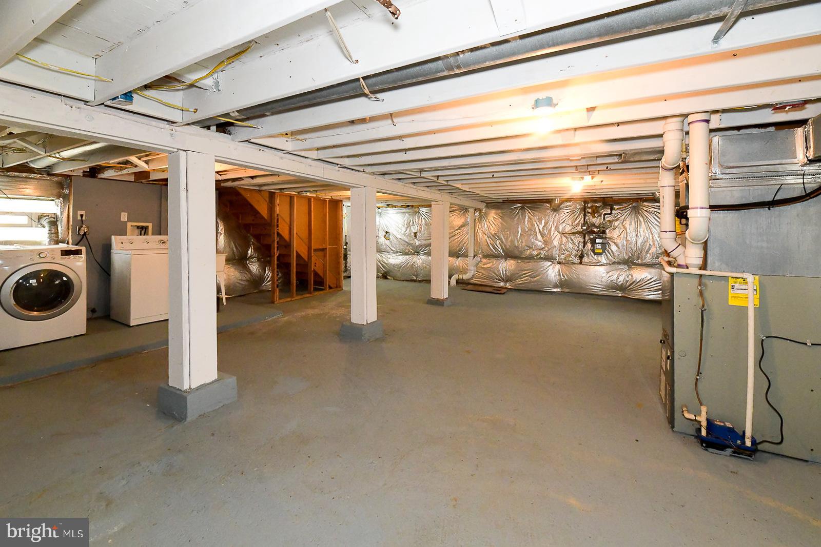 HARBOR VIEW - Residential Lease