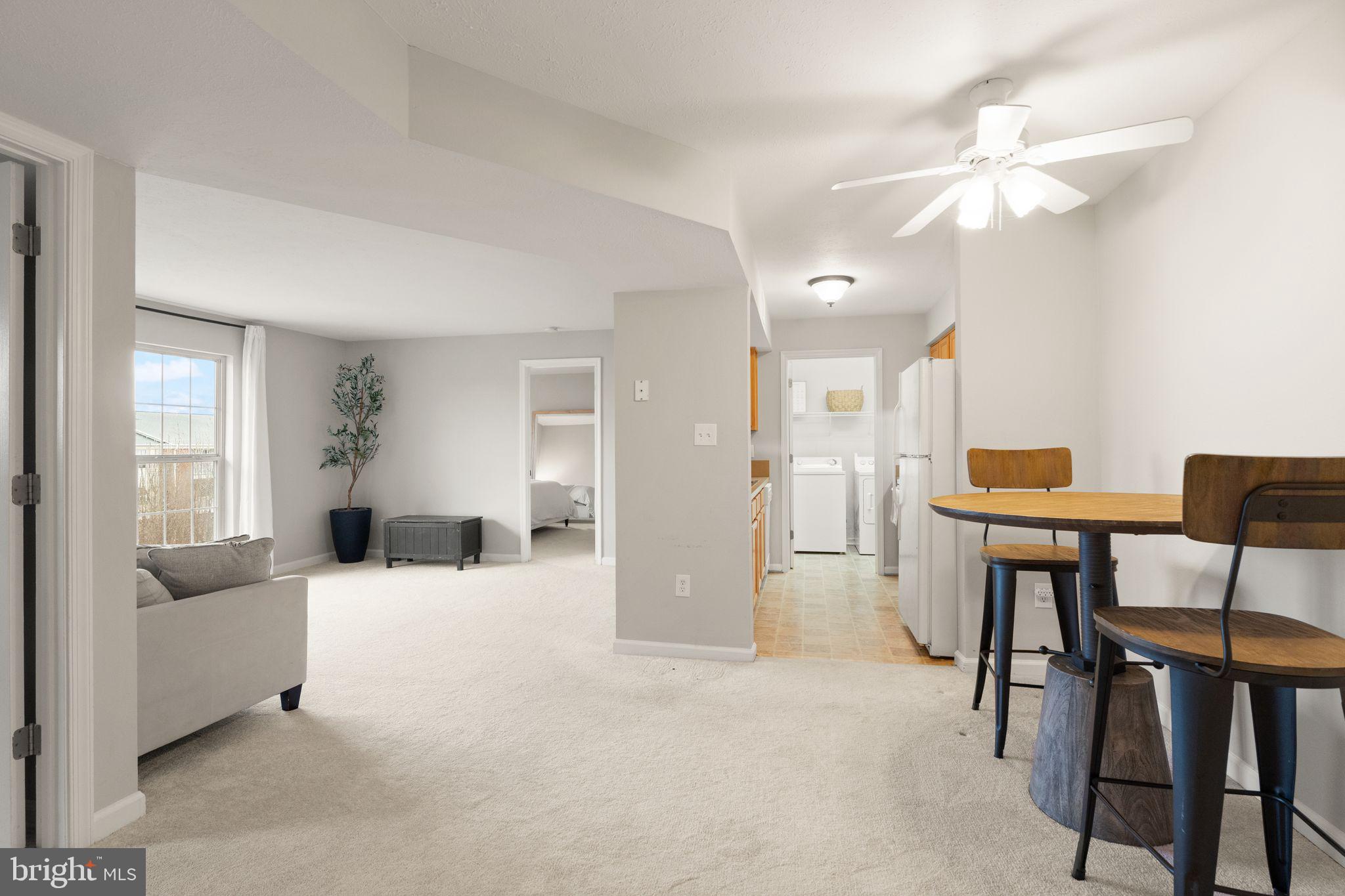 CEDAR LEE CONDOMINIUM - Residential