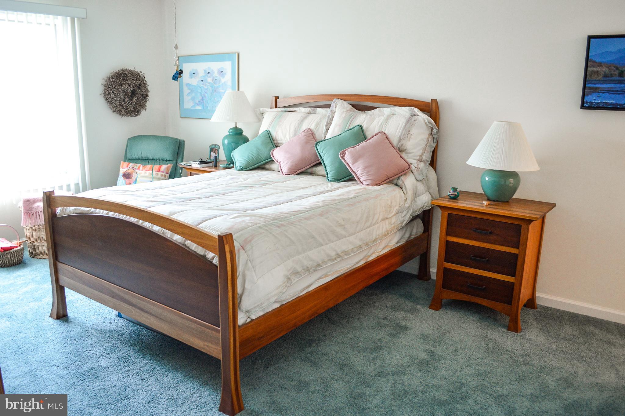 ROCK HALL LANDING - Residential