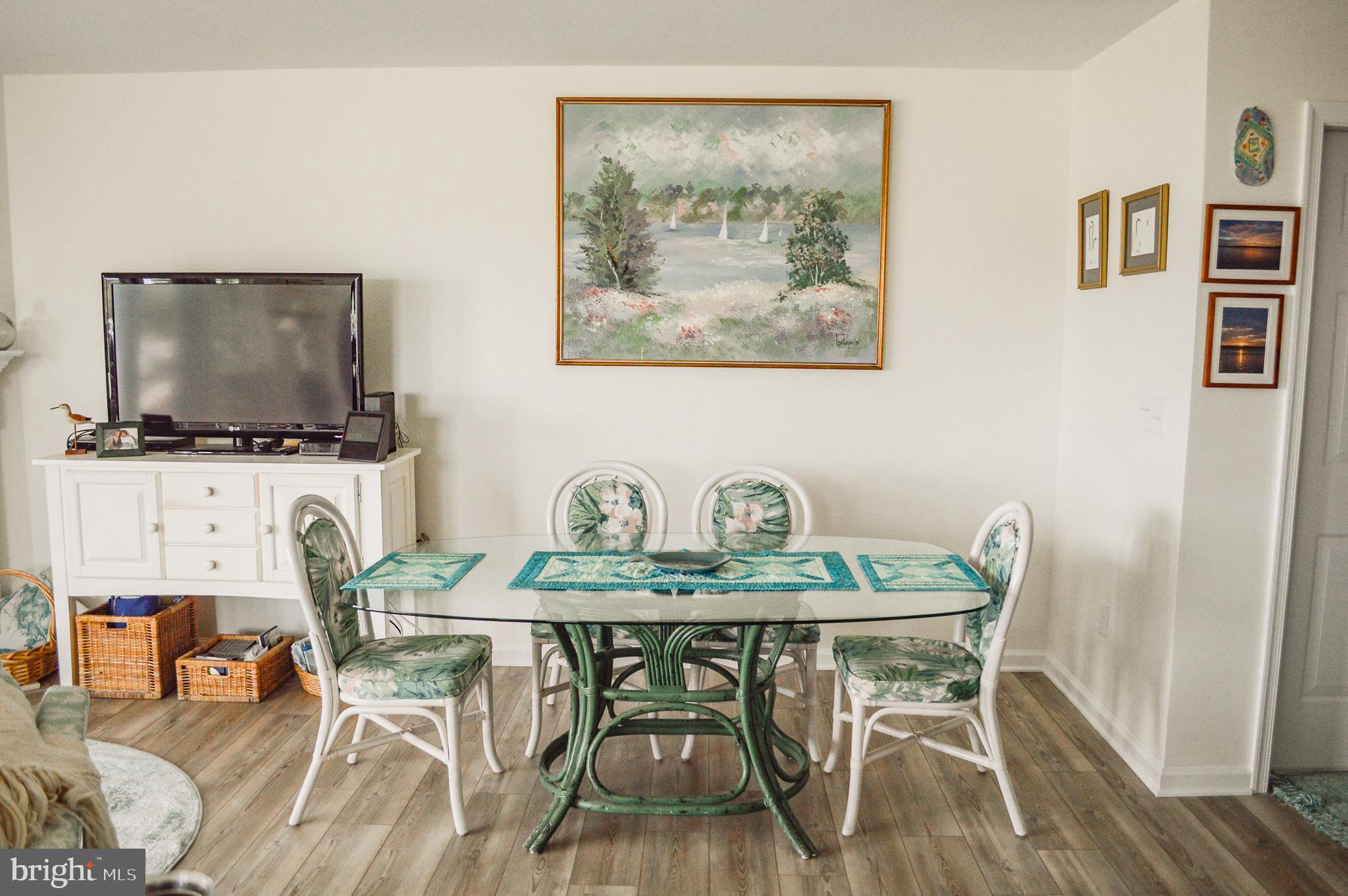 ROCK HALL LANDING - Residential