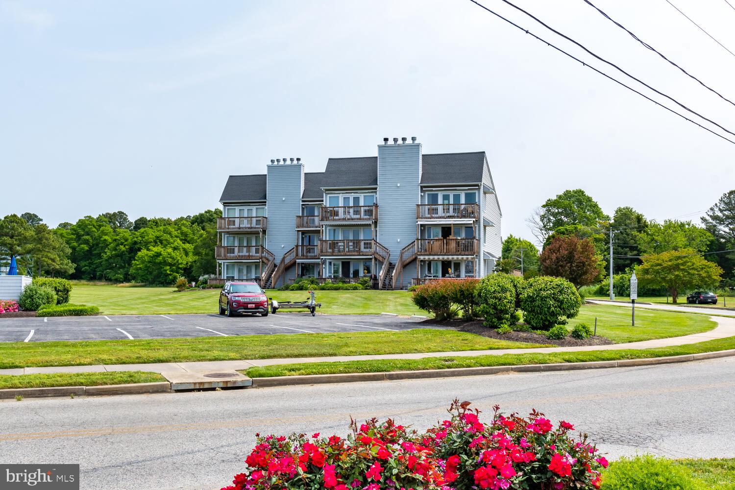 ROCK HALL LANDING - Residential