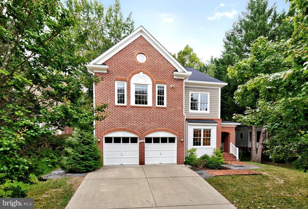 Photo of 8002 Ellingson Drive, CHEVY CHASE, MD 20815 (MLS # MDMC2201696)