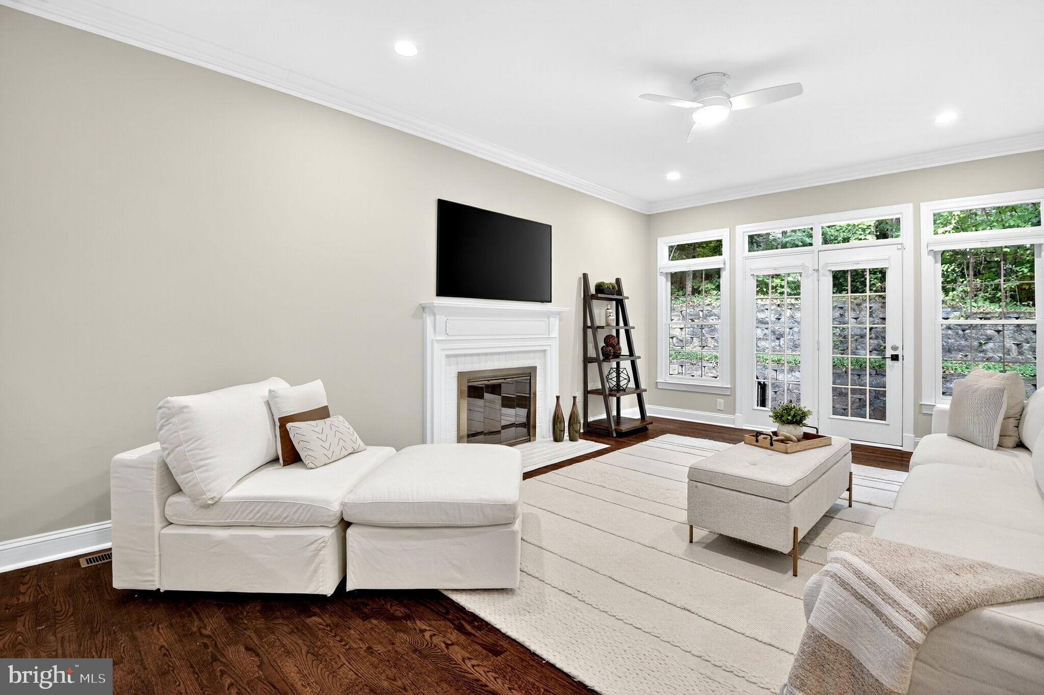 CHEVY CHASE - Residential