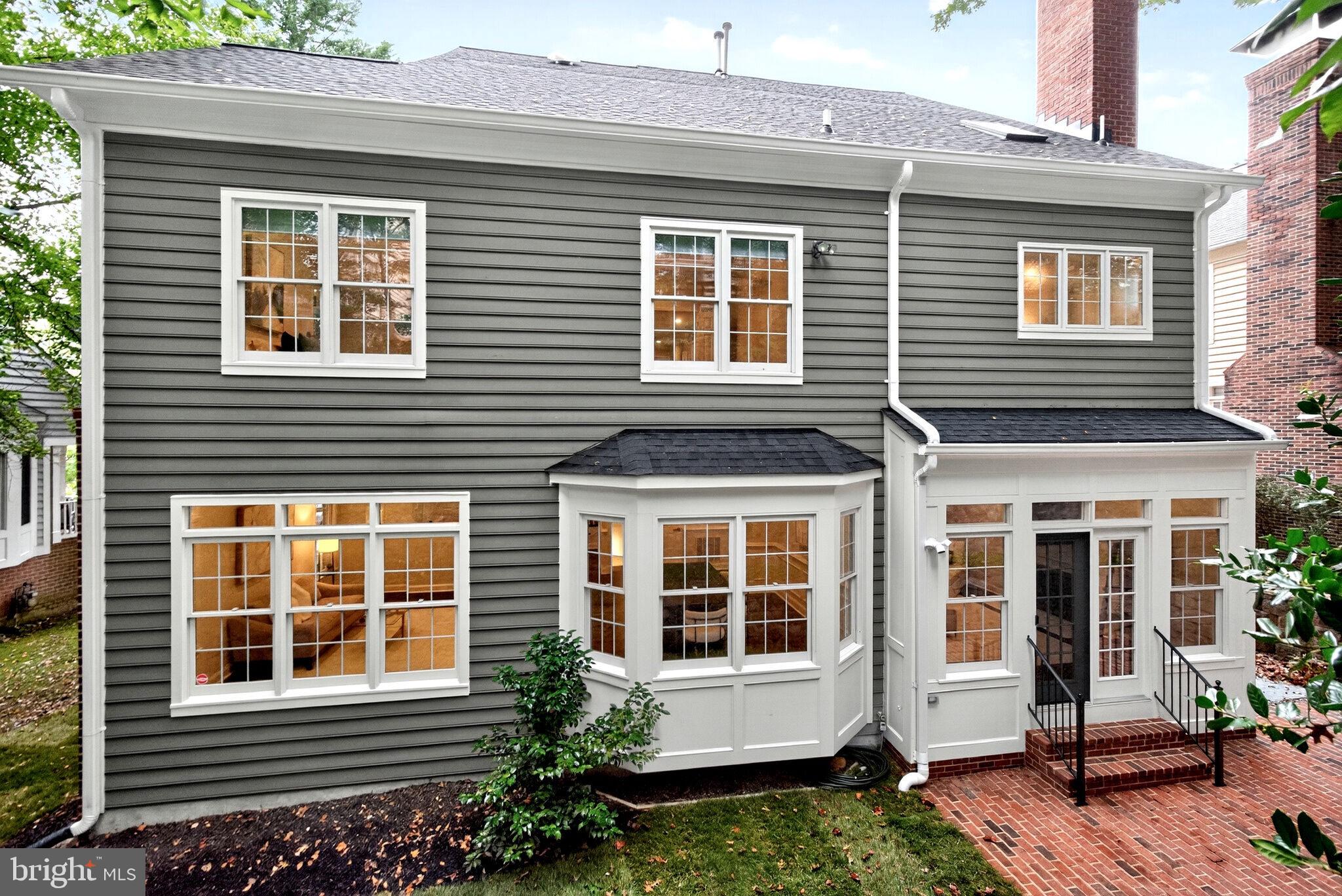 CHEVY CHASE - Residential