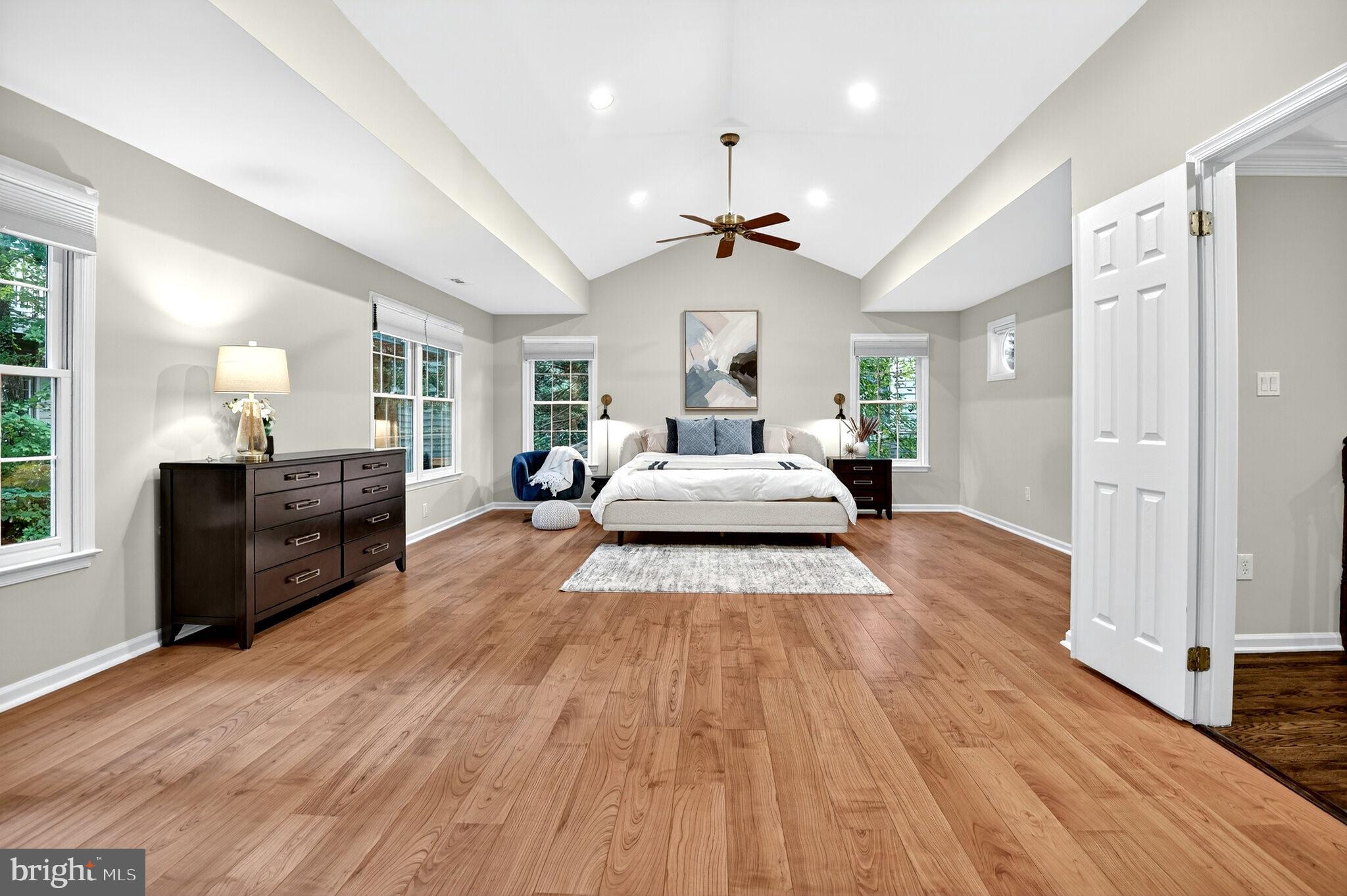 CHEVY CHASE - Residential